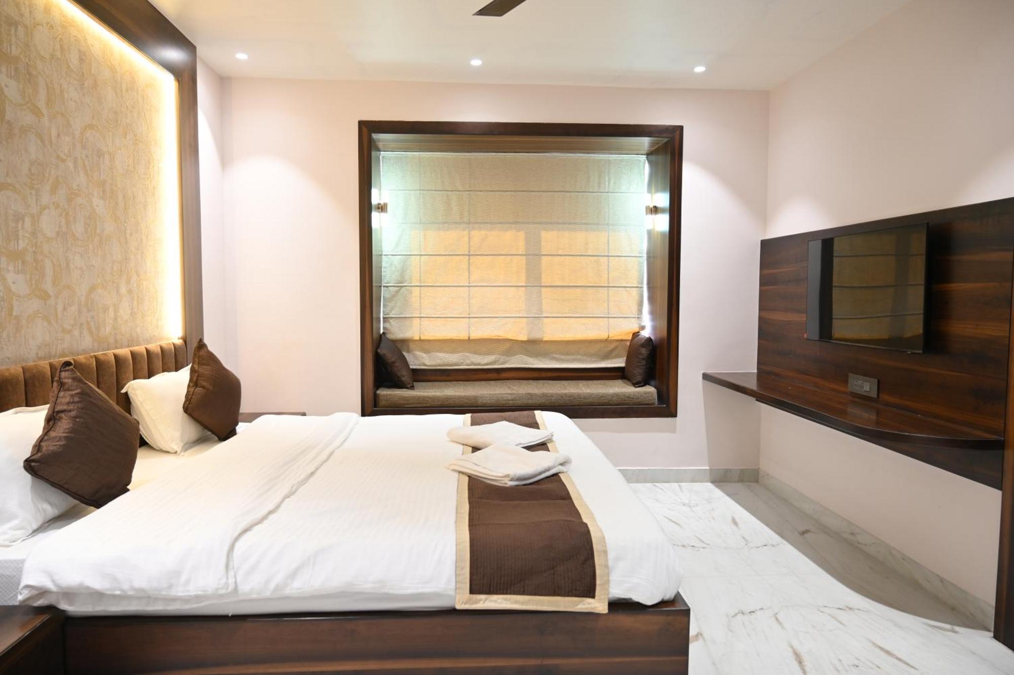 Kitty House Hotel Kolkata Exterior photo